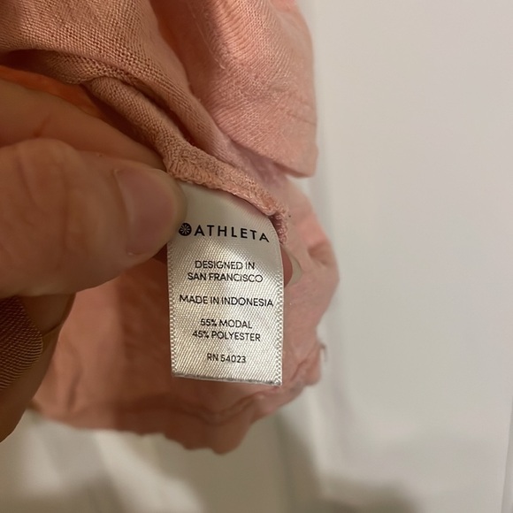 Athleta Pink Tank top size medium - Picture 4 of 7